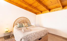 Coqueta Casita De Mercedes